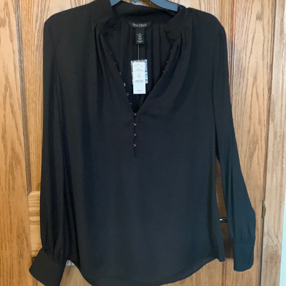 White House Black Market beautiful blouse